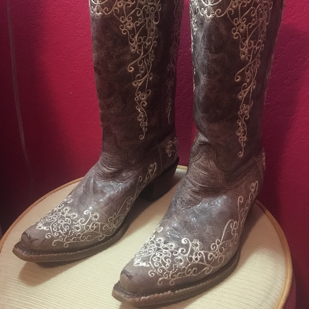 Country Western Women’s Boots